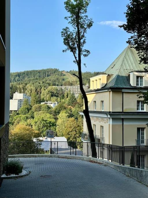 Art & High Studio Z Parkingiem Podziemnym Krynica Zdroj Εξωτερικό φωτογραφία